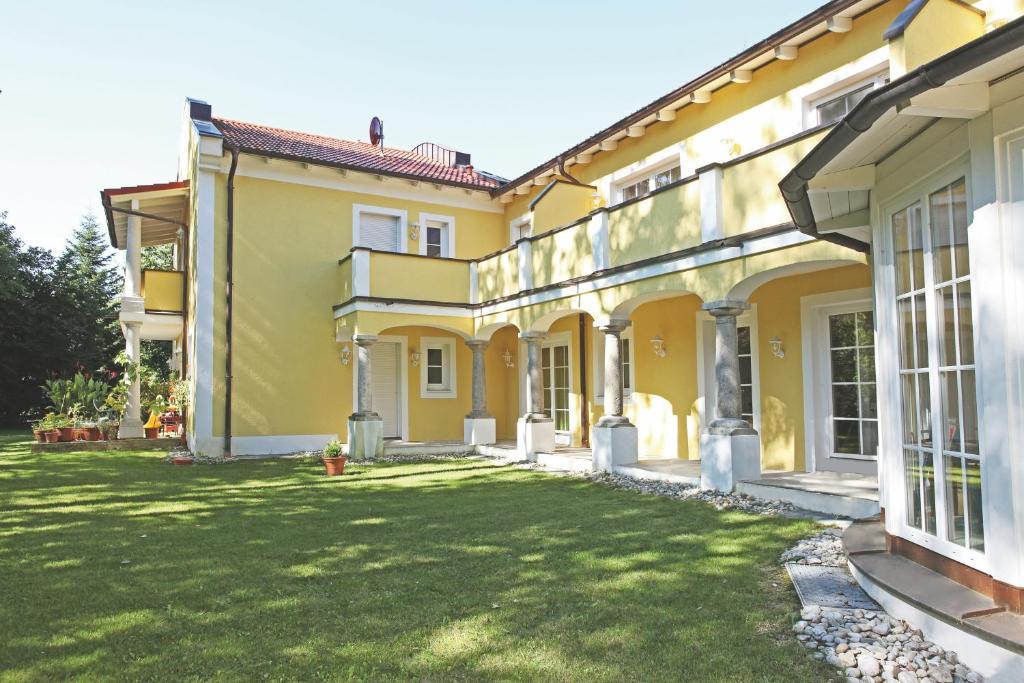 Hotel Haus Hildegunde Bad Füssing Exterior foto
